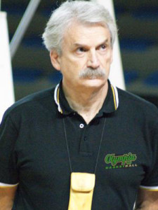 Enzo Porchi, coach dell'Olympia '68 Basketball.