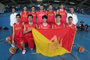 La rappresentativa U16 della Sicilia che ha vinto il torneo di basket ai Giochi delle Isole (FIP Sicilia)