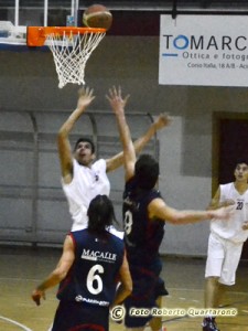 Federico Lo Faro al tiro  (foto Roberto Quartarone)