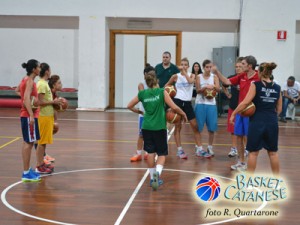 Il gruppo lazurino durante l'allenamento di venerdì, pre-amichevole (foto R. Quartarone)