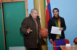 Alfio Licciardello alla presentazione del "Libro d'oro del basket catanese", il 21 dicembre 2013 (foto Giuseppe Lazzara)