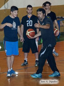 Una fase dell'allenamento di Gigi Angirello (foto A. Dipolito)